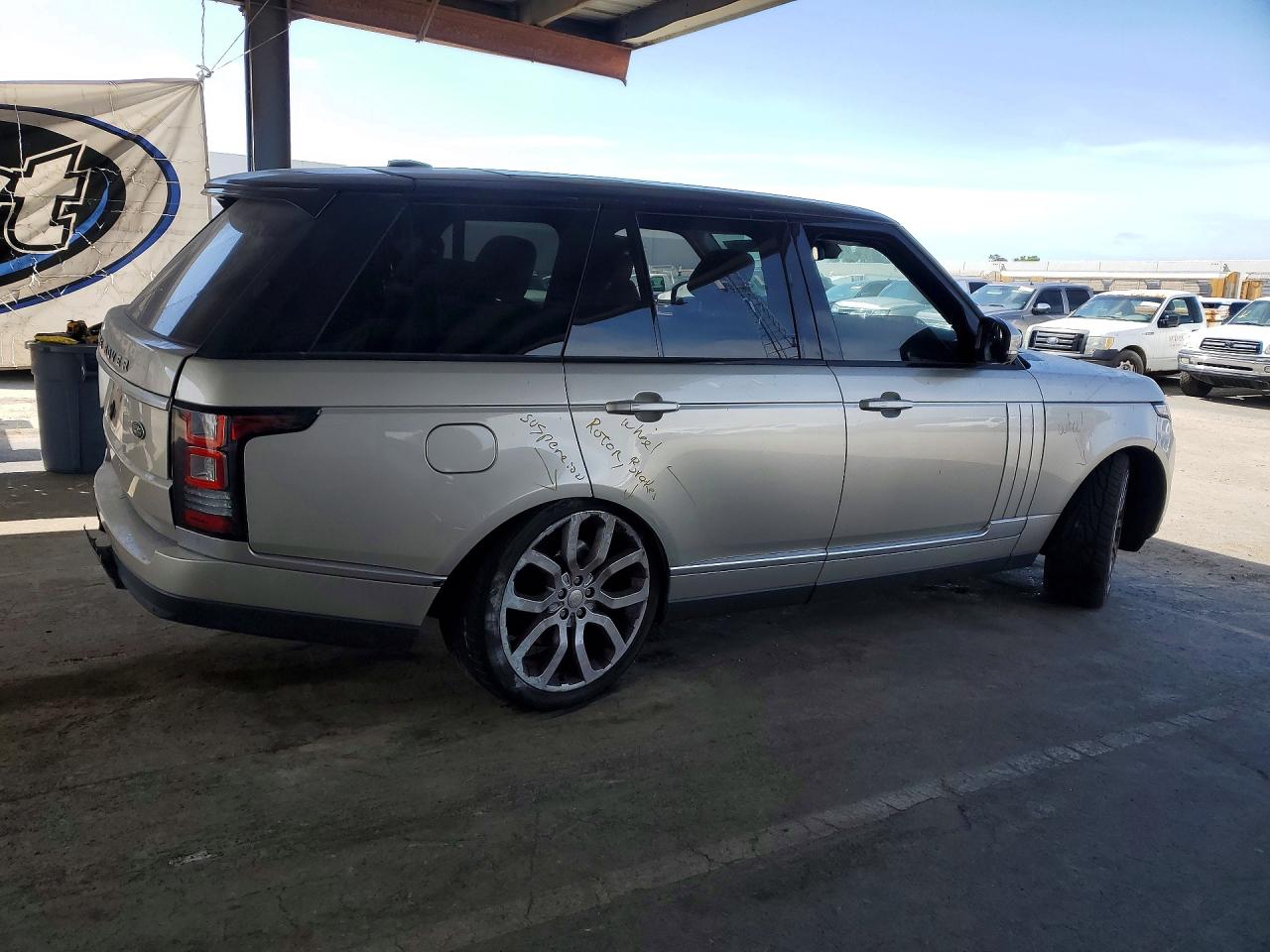 2014 LAND ROVER Range Rover — VIN SALGS2TF7EA179846 — photo 3